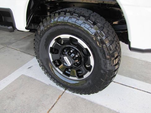 Used 2025 Ford F250 Lariat w/ Tremor Off-Road Package AWD/4WD image 82