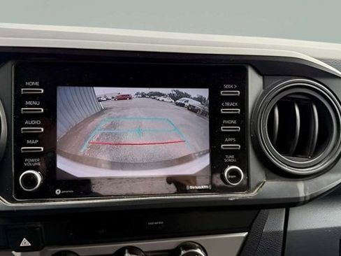 Used 2022 Toyota Tacoma SR image 28