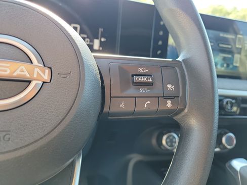 Certified 2025 Nissan Kicks SV w/ SV Premium Package FWD image 23