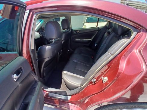 Used 2011 Nissan Maxima 3.5 SV FWD image 13