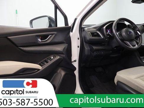 Used 2025 Subaru Ascent Premium AWD/4WD image 9