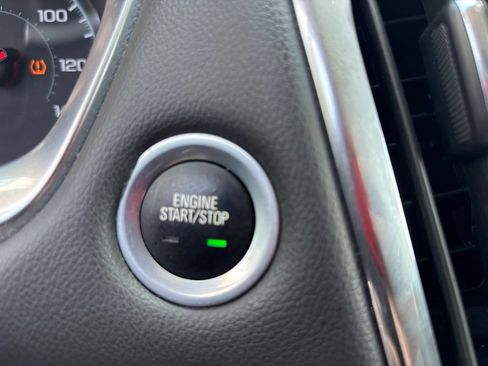 Used 2018 Chevrolet Traverse LS w/ LPO, Floor Liner Package FWD image 27