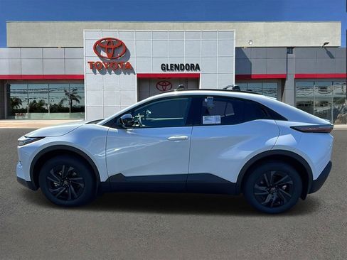 New 2026 Toyota C-HR AWD/4WD image 6