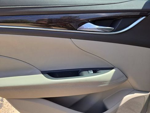 Used 2017 Buick LaCrosse Preferred FWD image 18
