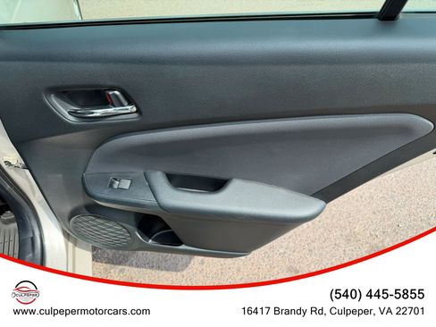 Used 2022 Toyota Prius Prime Limited FWD image 14