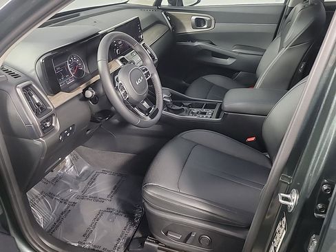 Used 2023 Kia Sorento X-Line EX image 19