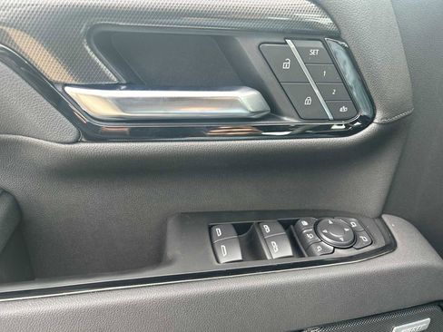 New 2026 GMC Sierra 2500 AT4 w/ AT4 Preferred Package image 23