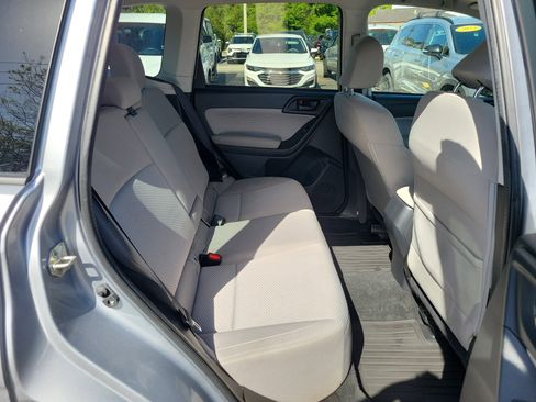 Used 2017 Subaru Forester 2.5i Premium w/ Popular Package #2A image 11