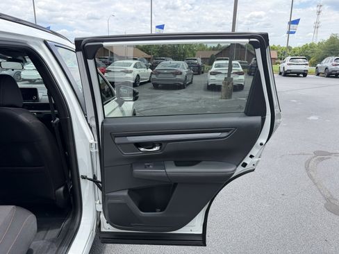 Used 2023 Honda CR-V Sport image 12