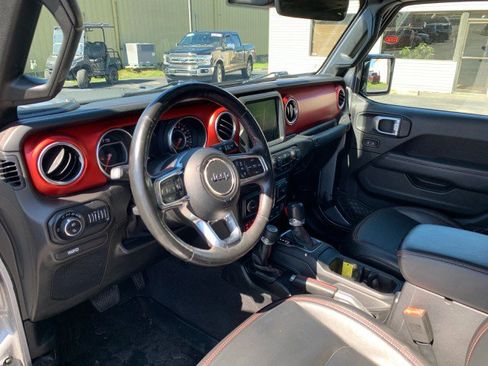 Used 2020 Jeep Gladiator Rubicon image 10