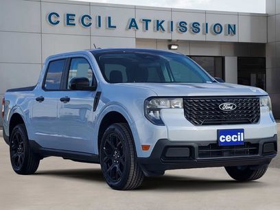 New 2025 Ford Maverick XLT w/ Equipment Group 301A