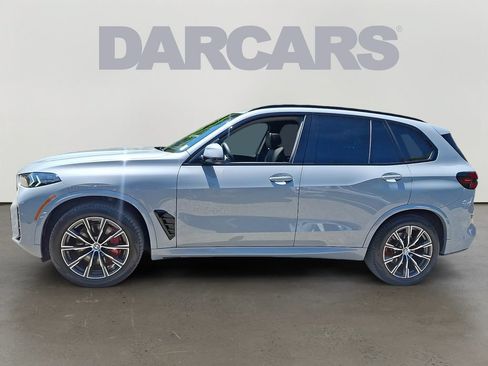 Used 2026 BMW X5 xDrive40i w/ M Sport Package AWD/4WD image 4
