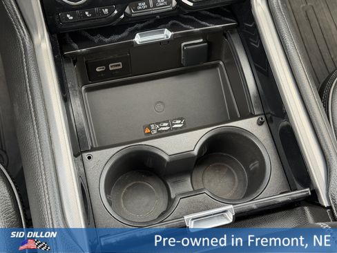 Used 2023 GMC Yukon Denali w/ Denali Reserve Package image 13