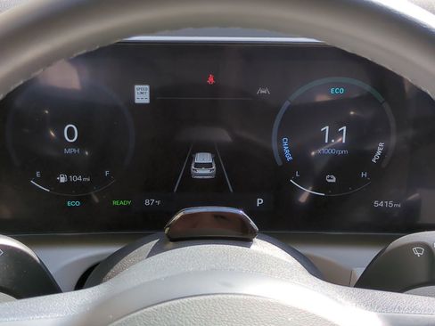 Certified 2025 Hyundai Tucson SEL image 28