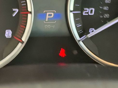 Used 2018 Acura MDX FWD image 24