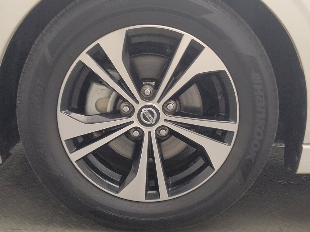 Used 2022 Nissan Sentra SV w/ Trunk Package FWD image 31