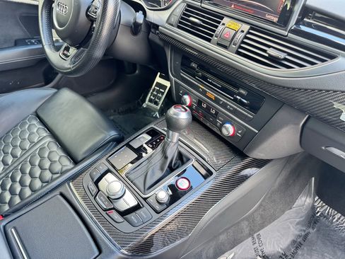 Used 2016 Audi RS 7 Prestige image 25