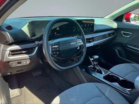 Certified 2025 Kia K4 FWD image 16