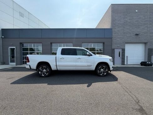 Used 2021 RAM 1500 Limited AWD/4WD image 3