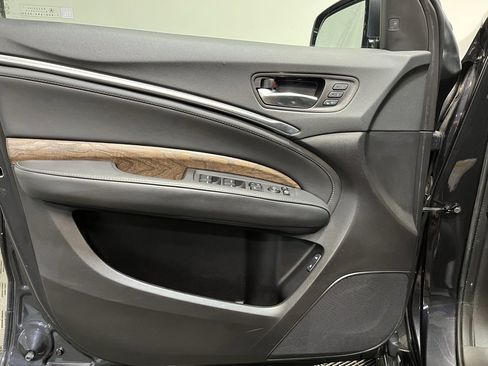 Used 2019 Acura MDX SH-AWD w/ Advance Package image 13