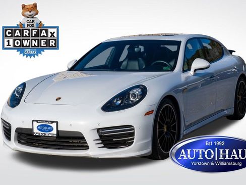 Used 2016 Porsche Panamera GTS image 1