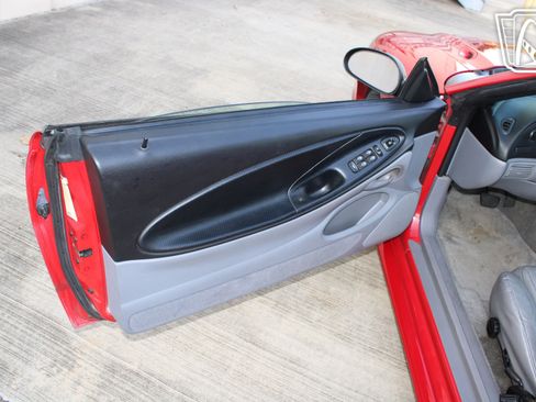 Used 1995 Ford Mustang GT RWD image 17