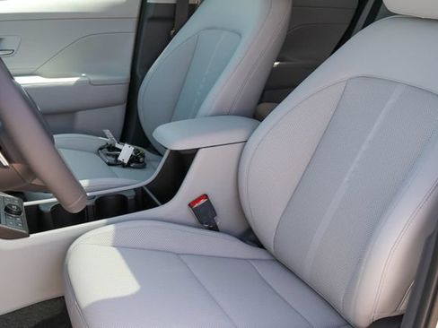 New 2026 Hyundai Kona Limited FWD image 11