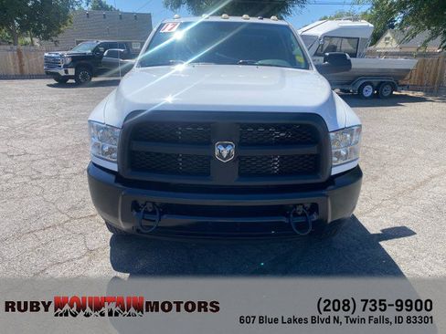 Used 2017 RAM 3500 Tradesman w/ Popular Equipment Group AWD/4WD image 2