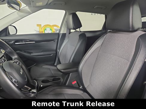 Used 2024 Kia Seltos S image 11