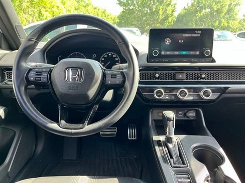 Used 2023 Honda Civic Sport image 7