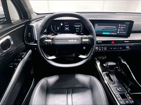 Used 2026 Kia Sorento SX image 7