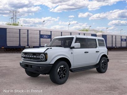 New 2026 Ford Bronco Outer Banks