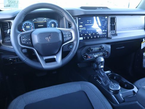 New 2025 Ford Bronco Big Bend AWD/4WD image 2