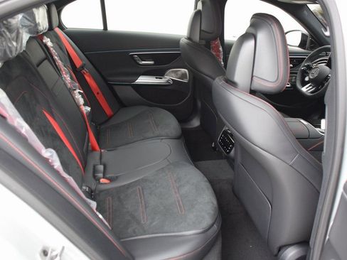 New 2026 Mercedes-Benz E 53 AMG e 4MATIC Sedan image 17