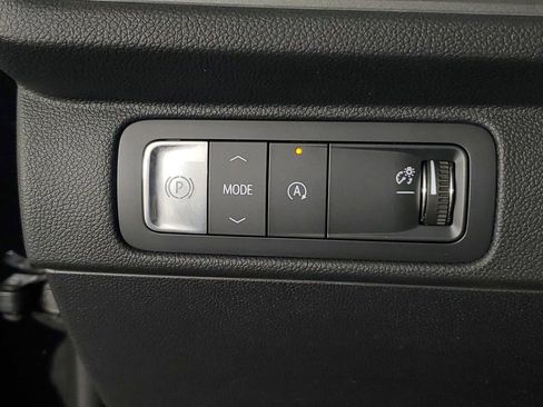 New 2026 Chevrolet Traverse LT w/ Midnight/Sport Edition image 27