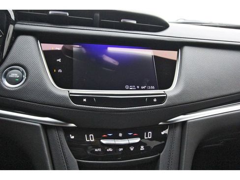 New 2026 Cadillac XT5 Premium Luxury image 16