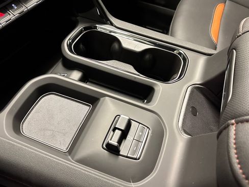 New 2026 GMC Sierra 2500 AT4 image 41