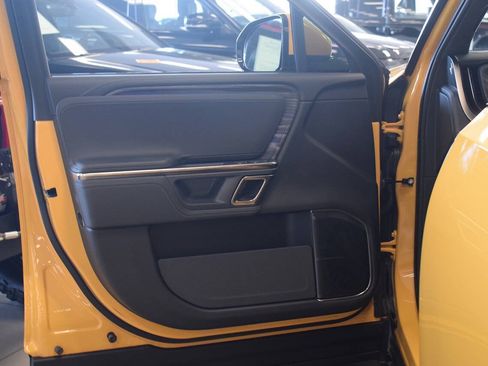 Used 2022 Rivian R1T Adventure AWD/4WD image 6