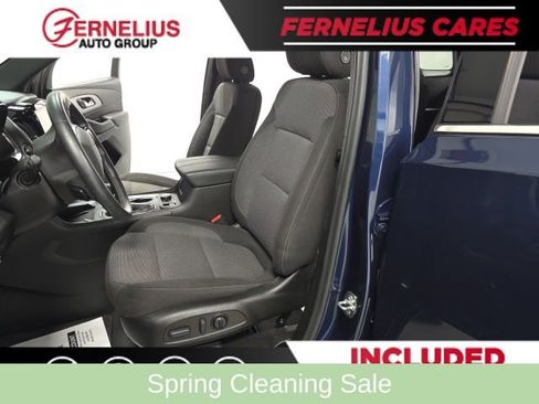 Used 2023 Chevrolet Traverse LT AWD/4WD image 16