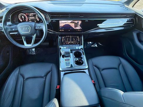 Used 2025 Audi Q7 Premium Plus image 16