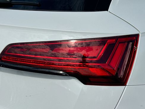 Used 2024 Audi SQ5 Premium Plus image 28