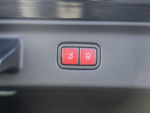 Certified 2022 Mercedes-Benz S 580 4MATIC Sedan image 11