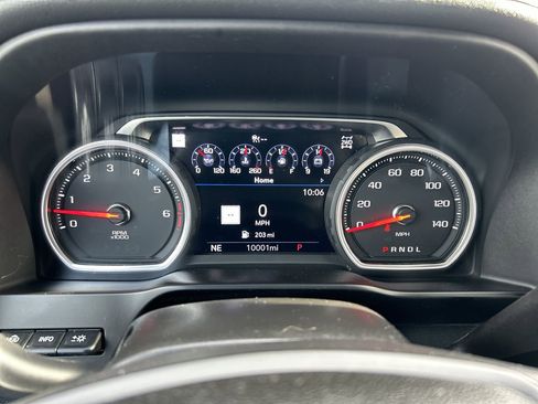 Used 2022 Chevrolet Silverado 1500 High Country w/ Technology Package image 27