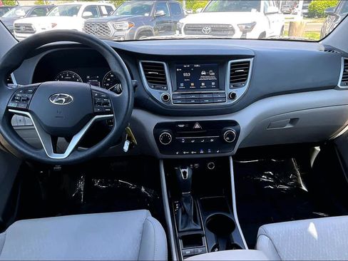 Used 2018 Hyundai Tucson SEL AWD/4WD image 15