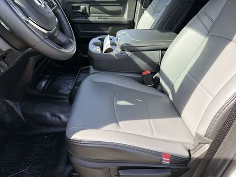 New 2026 RAM 5500 Tradesman AWD/4WD image 19