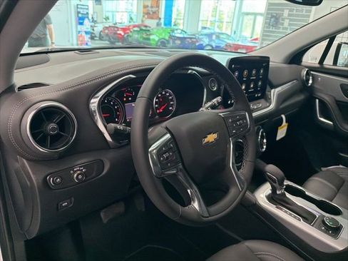 New 2026 Chevrolet Blazer LT w/ LPO, Floor Liner Package AWD/4WD image 16
