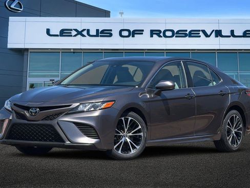 Used 2019 Toyota Camry SE FWD image 1