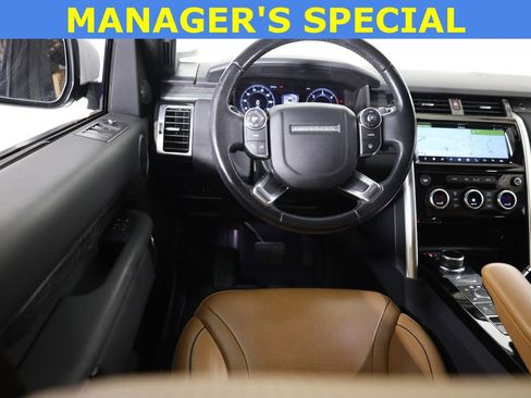 Used 2018 Land Rover Discovery HSE AWD/4WD image 39
