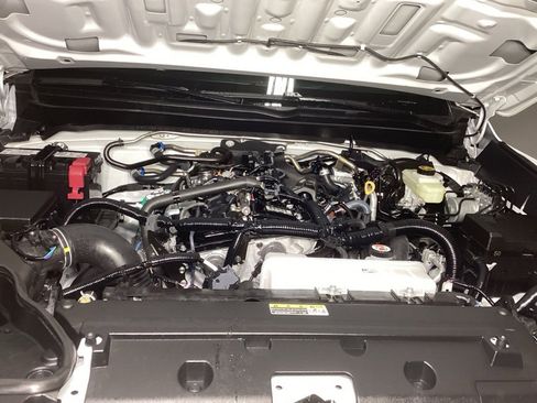 Used 2025 Toyota Tacoma SR w/ Towing Package image 6