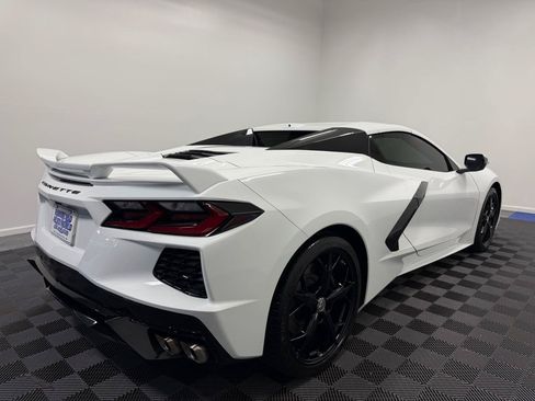 Used 2022 Chevrolet Corvette Stingray Premium Conv w/ Z51 Performance Package RWD image 30